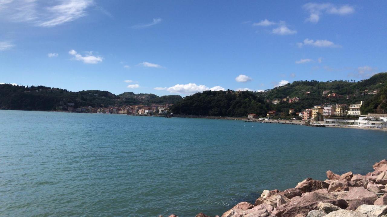 La Casa Fra Gli Ulivi Apartamento Lerici Exterior foto